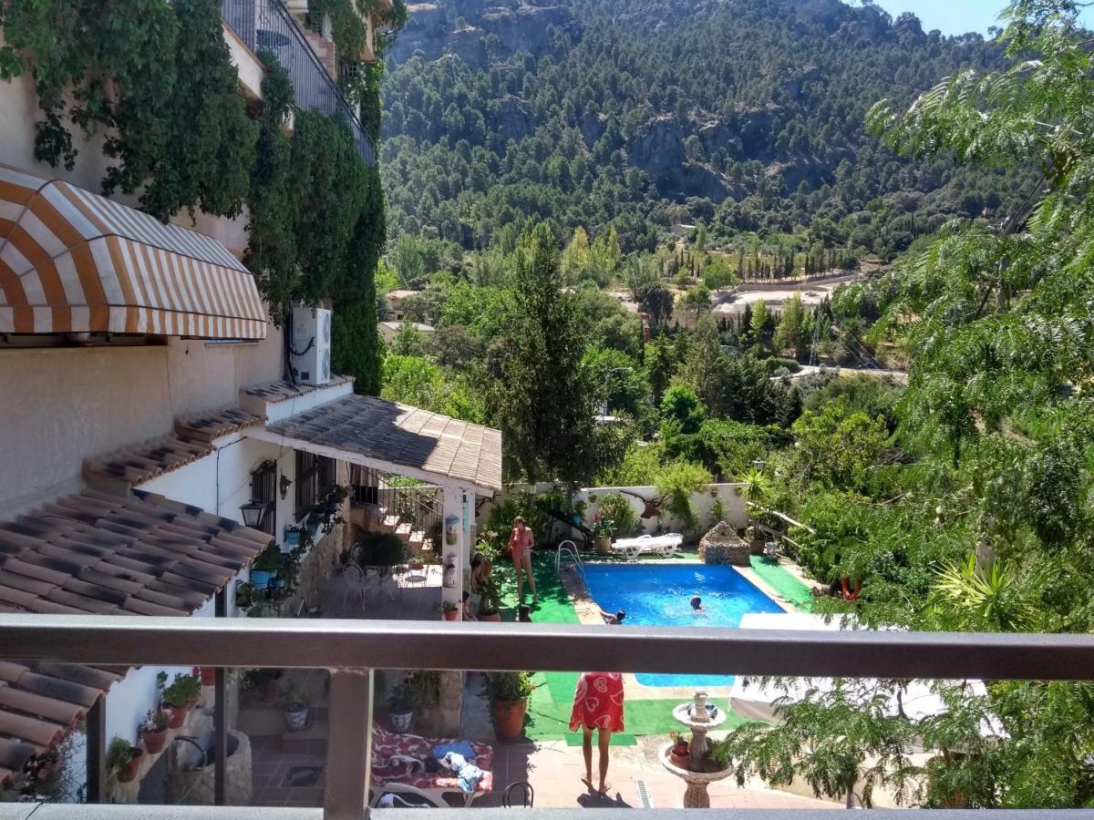 Hotel San Julian Burunchel Екстер'єр фото