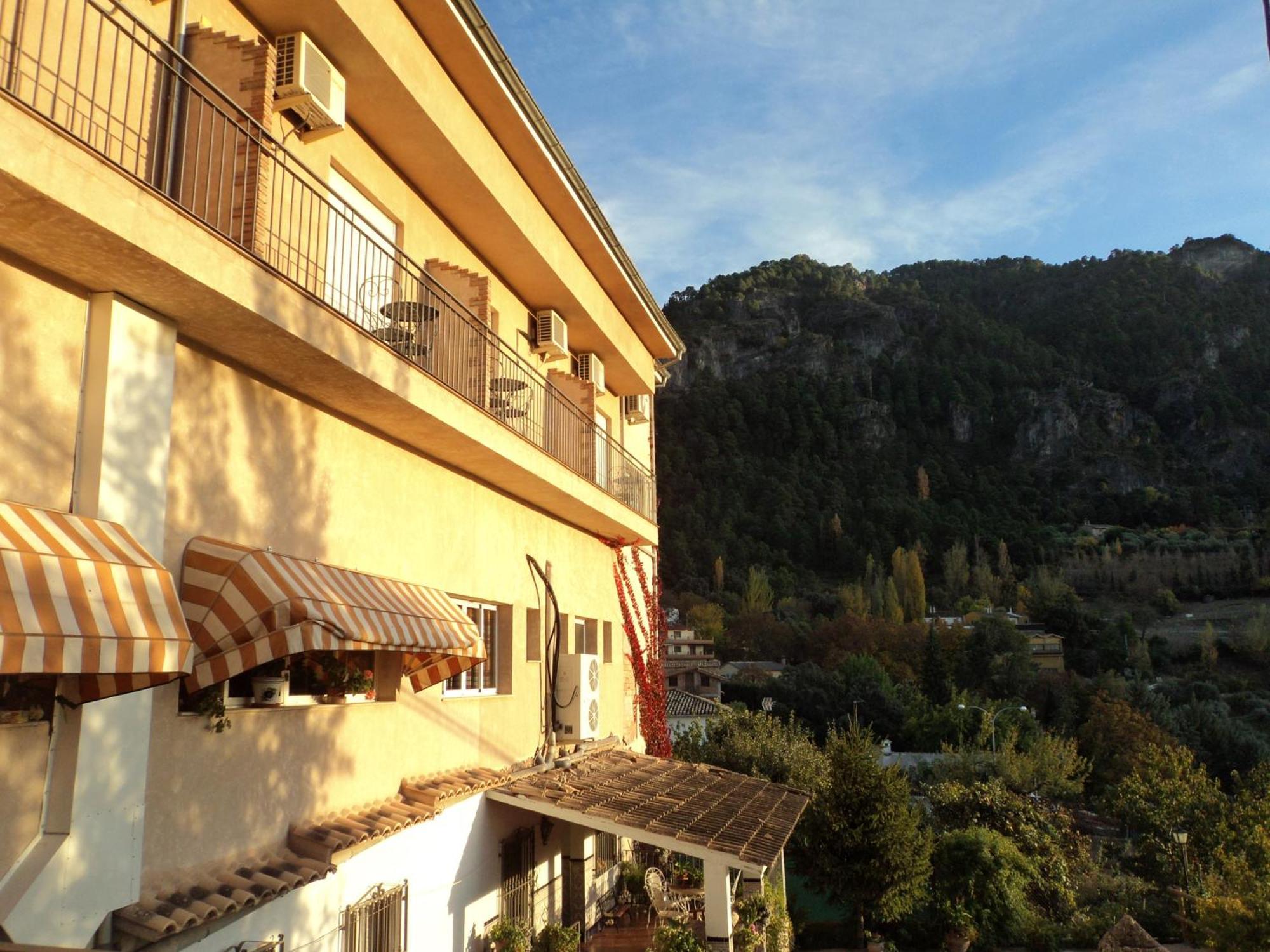 Hotel San Julian Burunchel Екстер'єр фото