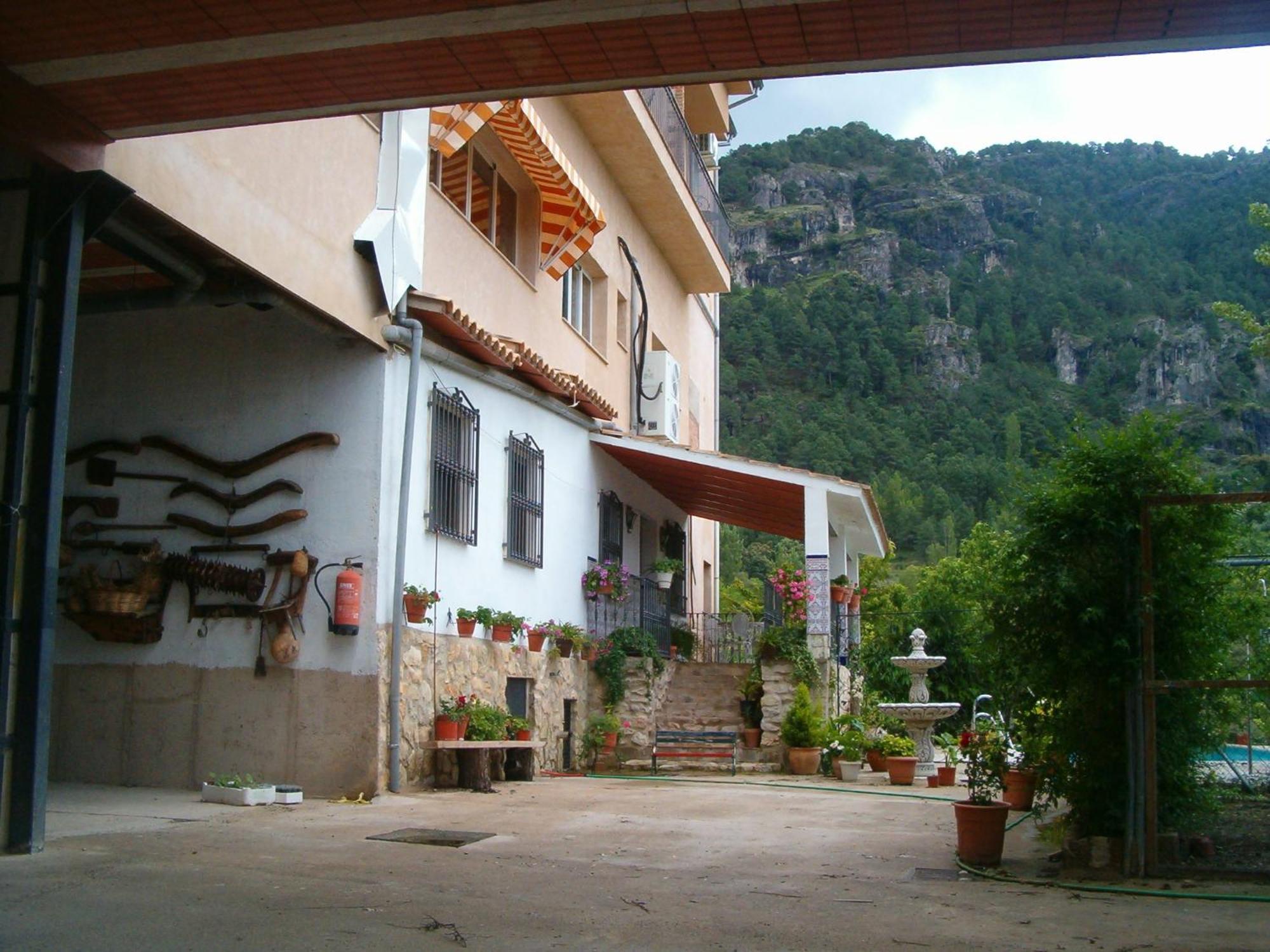 Hotel San Julian Burunchel Екстер'єр фото