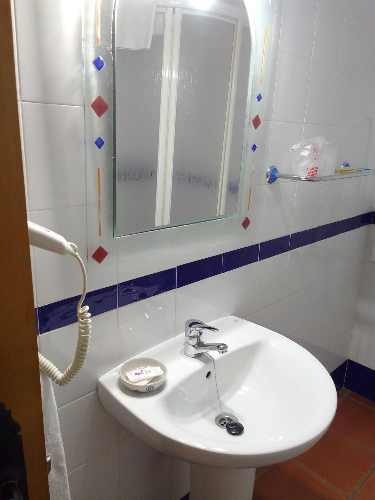 Hotel San Julian Burunchel Екстер'єр фото
